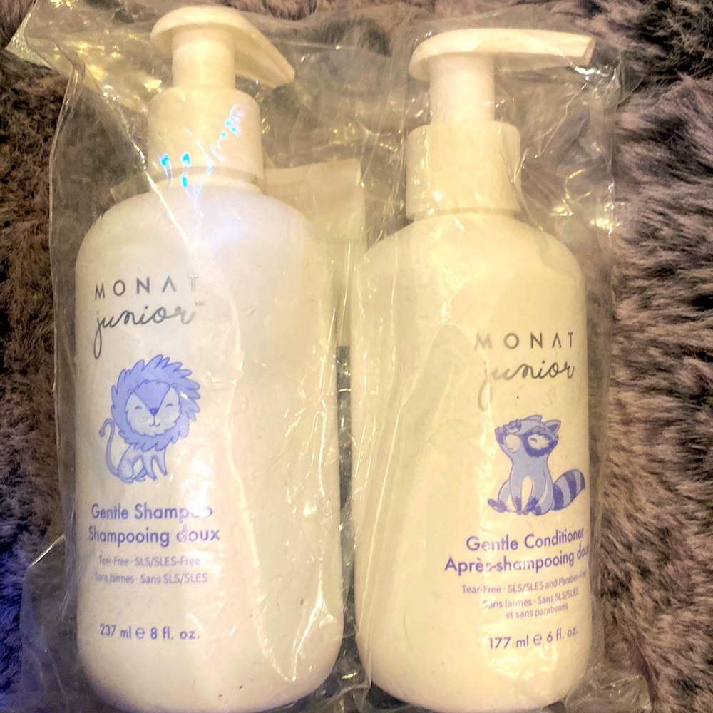 Monat junior Shampoo and conditioner 8oz & 6 oz